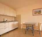 2+2 és 4+2 fő elhelyezésére alkalmas apartman (parkra és tengerre néző): két