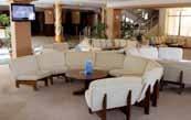 gyerek menü és külön kérésre egyéni menü (tej és liszt érzékenyek számára) a lobby bar térítés ellenében