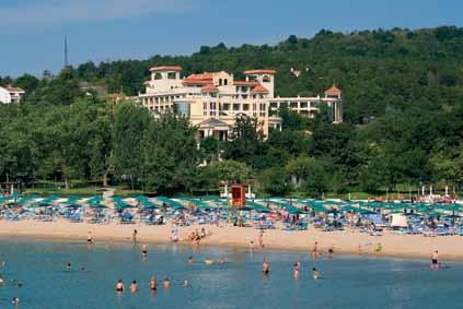 HOTEL BELLEVILLE**** Az épületkomplexum nyugodt, csendes természeti