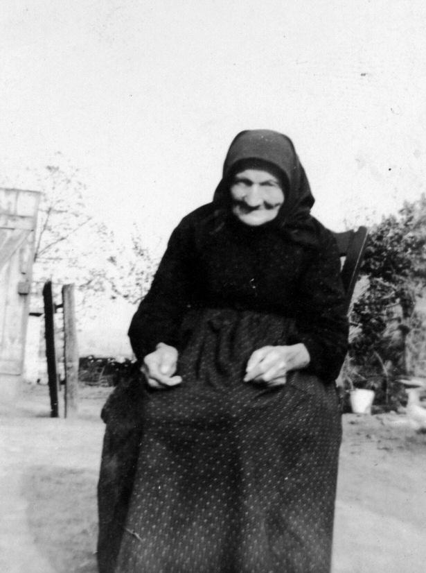 Anna Mizda Lajosné sz.