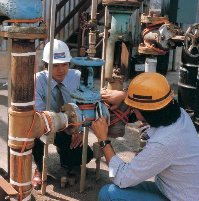 Párhuzamos fűtő Innováció A Raychem önszabályozó technológia feltalálása óta, amely forradalmasította az iparágat, a Tyco Thermal Controls ügyfelei az egész világon a folyamatos fejlesztés és új