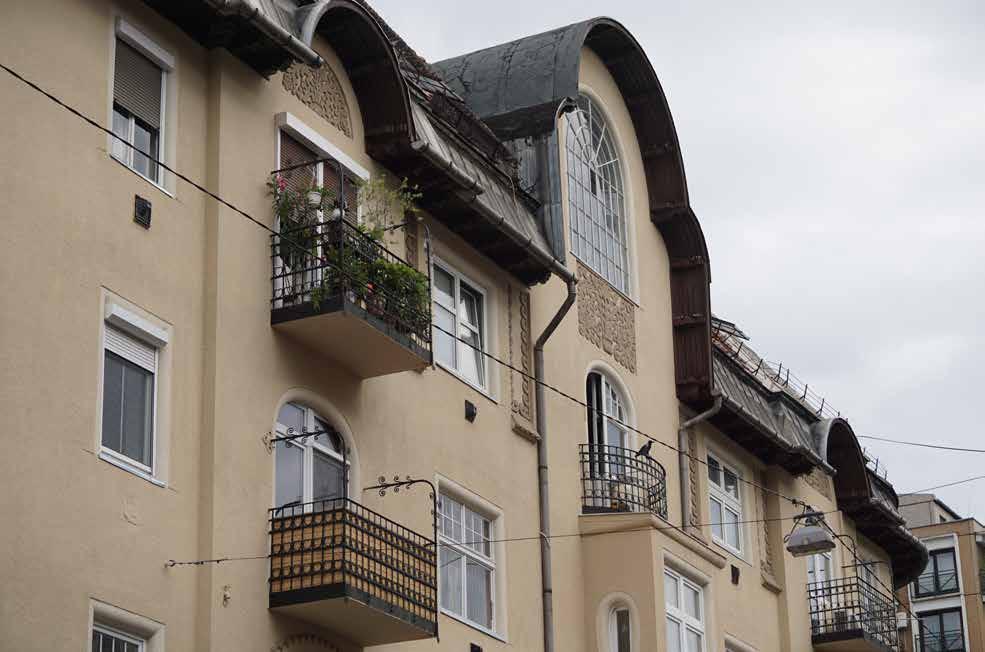 Tervezői a Lechner Ödön által fémjelzett magyar szecessziós
