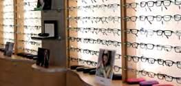 Nem csak akkor, ha új szemüvegre van szüksége, hanem bármilyen látással, szemüveggel kapcsolatos probléma esetén, legyen szó látásvizsgálatról, vagy a