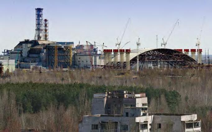 kilométerre is mérhetô volt a talajban a radioaktív izotópok, a cézium, a stroncium, a plutónium jelenléte.