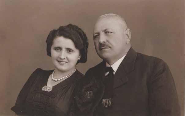 Igazgató: Zeke Gábor (1920 1944) 1920-as évek Zeke