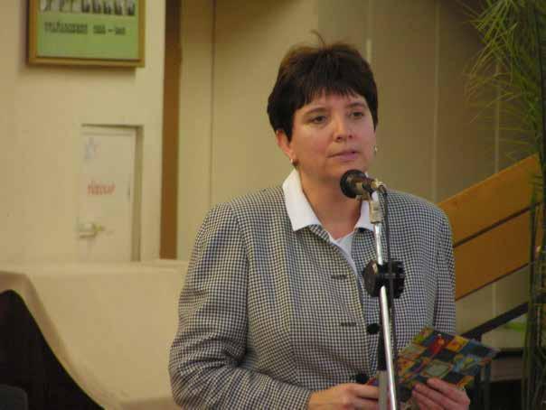Igazgatók: Szivák Ilona (2000-2009) Édes Attila