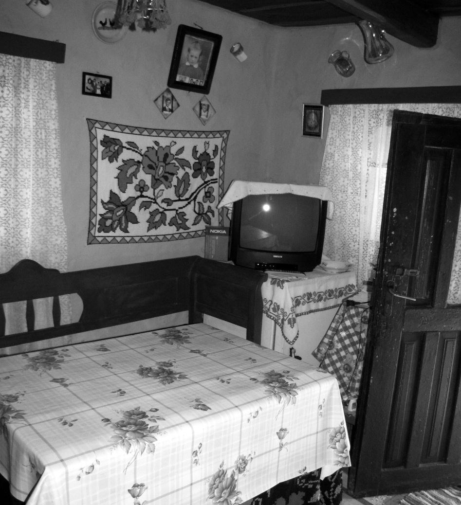11-buzas_01-HAZEMBER 23.qxd 2013.07.12. 12:04 Page 186 asszony, mert így könnyebb takarítani, de azt rossz szagúnak tartja.