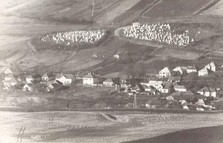 is. Az 1690-es években népes jobbágyfalu formájában működik, és ez időben változott a neve véglegesen