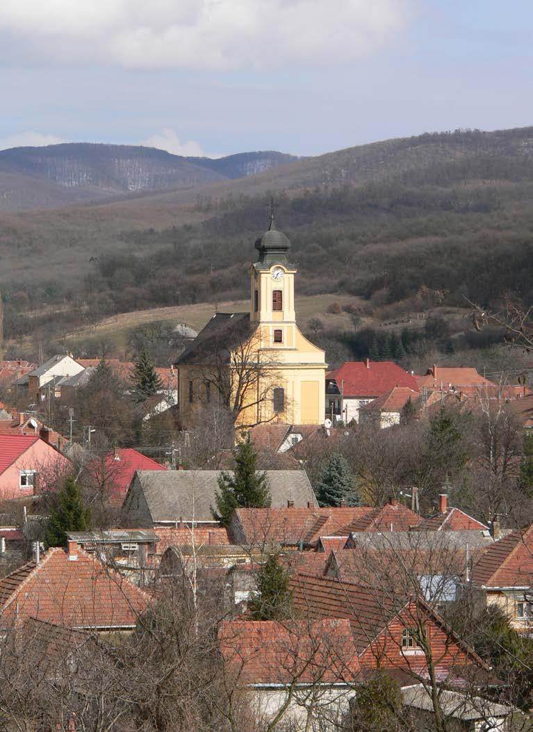 3 ÖRÖKSÉGÜNK Településképi szempontból meghatározó, műemléki és természeti értékek, településképi jellemzők [12] BŰNBÁNÓ SZENT MÁRIA MAGDOLNA TEMPLOM fotó: Poltrade Bt.