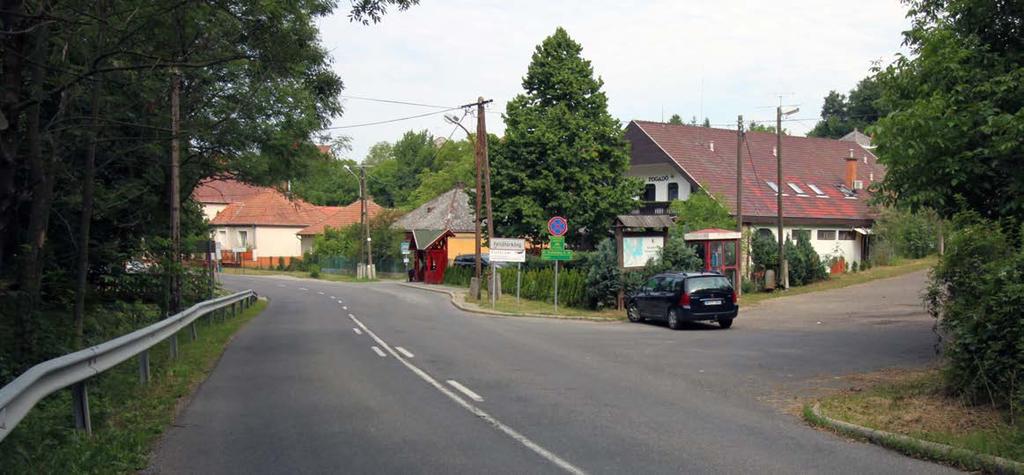 6.7 A TELEPÜLÉS KAPUI Miskolc felől példás fogadótérre érkezhetünk.