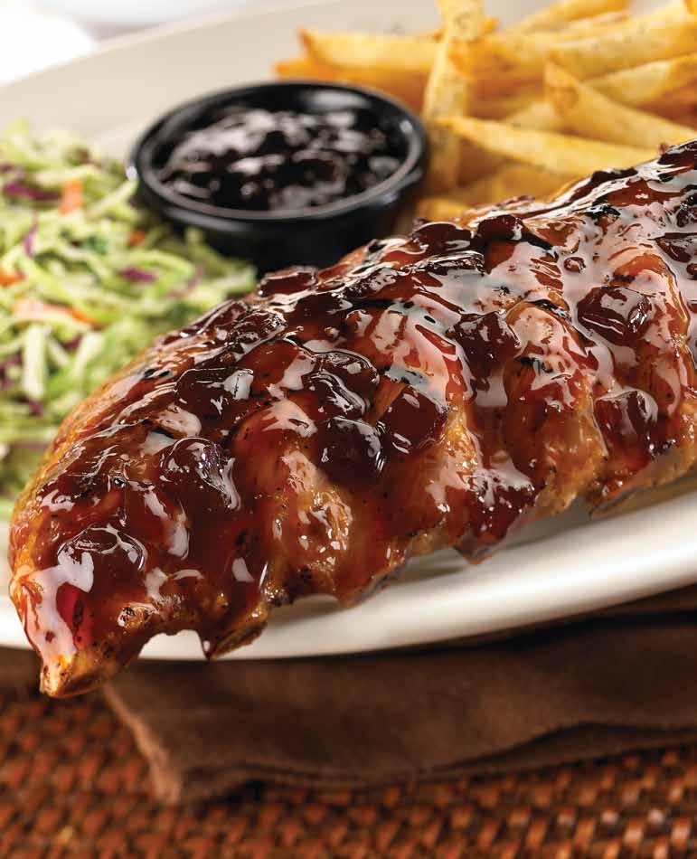 JACK DANIEL S STEAK 6890,- Omlós hátszín (kívánság szerint átsütve) Jack Daniel s szósszal, Chef zöldséggel és Cheddar sajtos burgonyapürével tálalva.