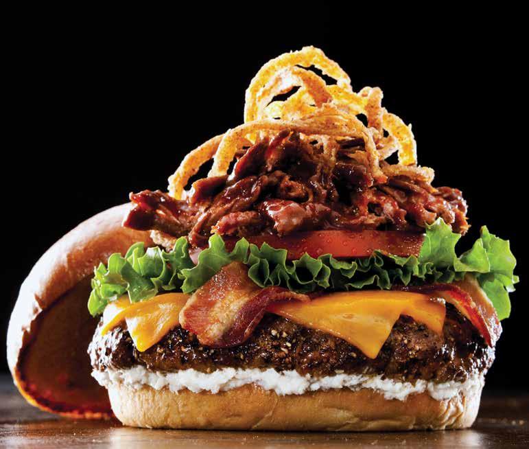 KLASSZIKUS HAMBURGEREK JACK DANIEL S BURGER 3290,- Egyedülálló Jack Daniel s szósszal készült hamburger, ropogós baconnel és Monterey Jack sajttal, pirított zsemlében extra Jack Daniel s