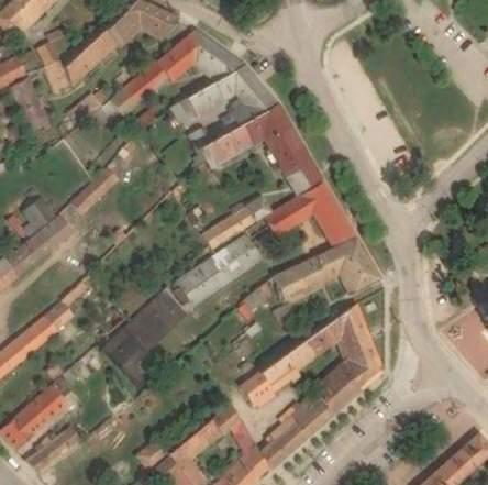 Megnevezés Cím EOV Y EOV X Lakóház Erzsébet tér 2.