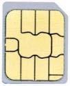 Óvatosan csúsztassa vissza a tálcát, ügyeljen, hogy mindegyik SIM kártyák pontosan illeszkedjenek a kialakított aljzatba és ne hajoljanak el.