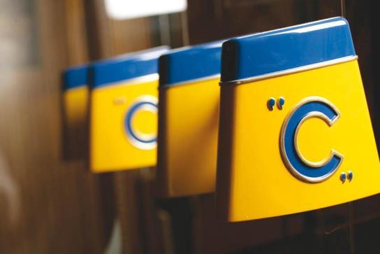 A transzfer Rómába kb. 1 óra. A kiránduláson kényelmes cipő viselete javasolt, az öltözetnek pedig célszerű követni az istentisztelet helyeire vonatkozó öltözködési előírást.