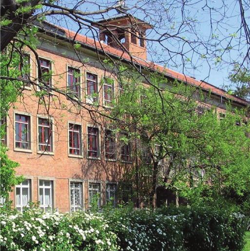 hétfő, 16.30-tól Lánc, lánc, eszterlánc.. tavaszváró táncház 2017. április 8. szombat, 9.00-12.