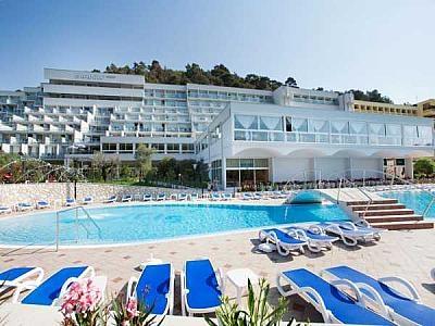 Rabac Hotel Narcis **** all inclusive ellátás, kékzászlós strand, 100 % kedvezmény 1.