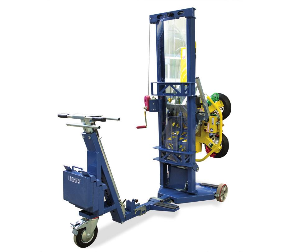 Innovatív segédeszköz Liftmaster B2 Az egyre nagyobb méretű üvegszerkezetek trendje az építészetben, és a 3 rétegű biztonsági hőszigetelt üvegek egyre növekedő száma új kihívások elé állítja az