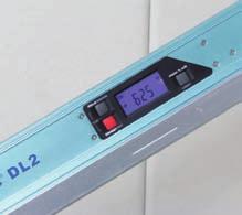 Digitális vízmérték Kompakt felépítése révén ideálisan alkalmas konyhabútorok felméréséhez és ablakok beszereléséhez.