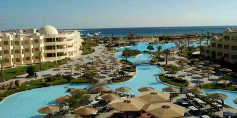 A hotel a hurghadai nemzetközi repülőtértől kb. 20 km-re, Hurghada központjától kb. 30 percnyi autóútra található.