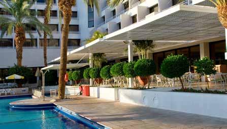 IZRAEL ISROTEL LAGOONA www.isrotel.com Fekvése: A szálloda Eilat északi részén fekszik a tengerparton.