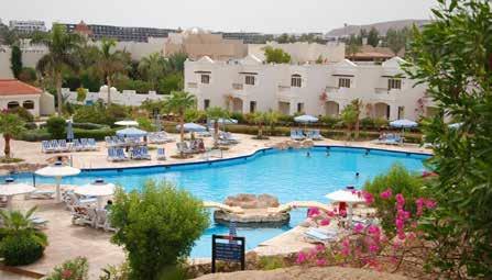 EGYIPTOM / SHARM EL SHEIKH NORIA RESORT NAAMA BAY www.noriaresort.com Fekvése: A szálloda a méltán híres Naama Bay központjában található.