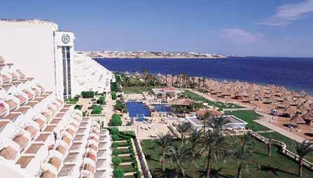EGYIPTOM / SHARM EL SHEIKH SHERATON SHARM HOTEL www.starwoodhotels.com Fekvése: A szálloda a Sínai-félsziget déli csücskének keleti részén található, az Al Pasha partvidék kb.