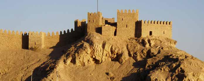 EGYIPTOM / SHARM EL SHEIKH Fakultatív programok 76 Ras Muhamed Nemzeti Park (búvár program): Felszíni búvárkodás során, a Vörös-tenger csodálatos és világhires korrallszirtjeire és élővilágára