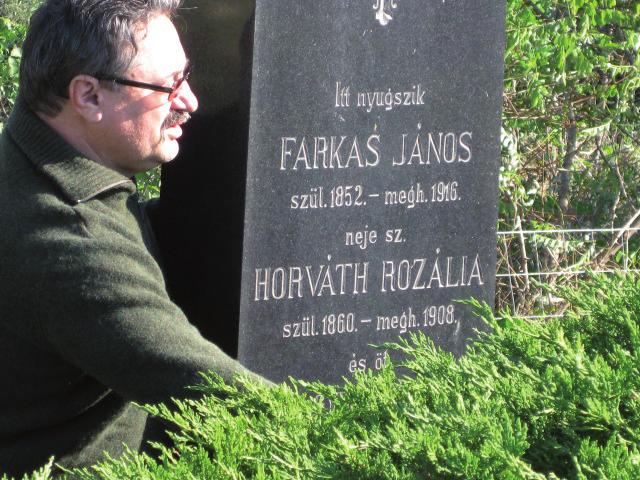 ERZSÉBET (1921-2005) A nagyszülők síremléke FARKAS
