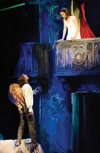Drámai műfajok Szerelmem könnyű szárnyán A szerelem születése Romeo és Júlia Shakespeare Romeo és Júlia című tragédiája az olaszországi Veronában játszódik.