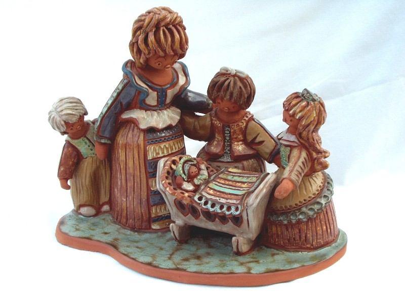 Zoli nagyon szeret bicajozni, focizni és rajong Bach ért. Kedvence a toccata és fúga, Lehotka Gáborral. Györkös Peti szenvedélyes lövész.