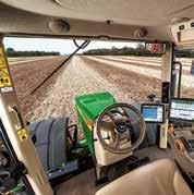 A John Deere automata Power Shif t sebességváltója (16 előre- és 5 hátrameneti fokozattal) már bebizonyította szántóföldi körülmények között, hogy megbízhat az általa nyújtott teljesítményben.