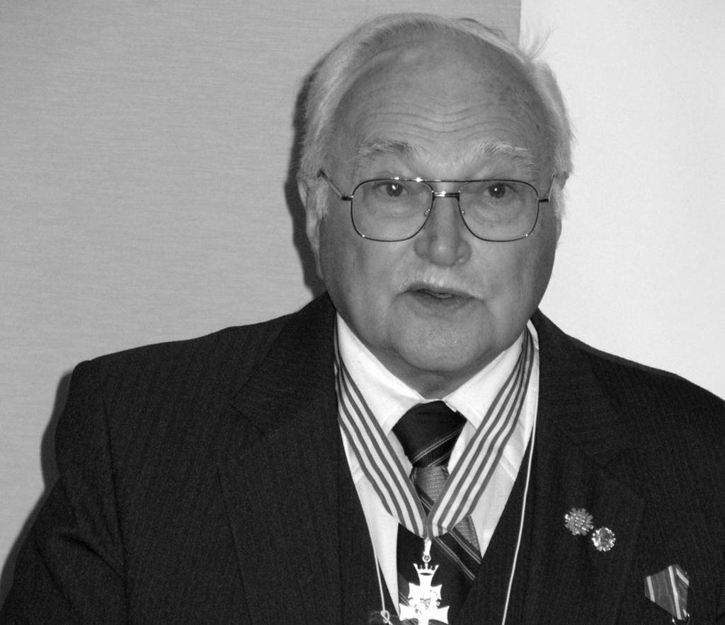 (Somogyi Lél) Vitéz Falk Viktor
