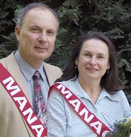 Soha nem késő! KARCZAG KRISTÓF ÉS FEHÉR ÁGOTA managerek Három negatív szó, amelyeknek így együtt mégis pozitív, mozgósító erejük van. Ezt az erőt akarjuk Neked átadni.