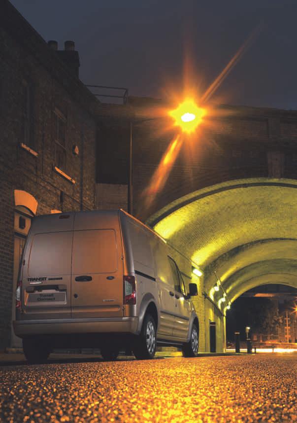 9 Biztos válllkozás Visszpillntó tükrök A Ford Trnsit Connect válllkozásánk lppilléreés mi biztosítjuk Önnek, hogy ez így is mrd.