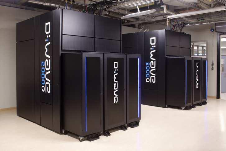 > } Félvezetők helyett szupravezető fémet használnak mágneses vákuumban: niobium (ultra hőmérsékleten) HPC: High Performance Computing alkalmazásokra, parallel-, elosztott számítási struktúra