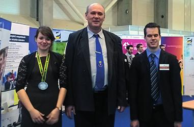Csernyánszki Imre Országos Középiskolai Pneumatika Verseny (Budapest - Mechatronikai SZKI) 14.A2 Gimesi Gellért 41. Tóth Barnabás (csapatban 21. hely) Szabó Péter 42.