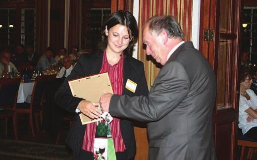 Alapítványunk 1997 óta diplomadíjat adományoz a tanul mányaikat magas színvonalon befejező hallgatók munkájának elismeréséül. A 2015. évre kiírt diplomaterv-pályázatra két diplomamunka érkezett.