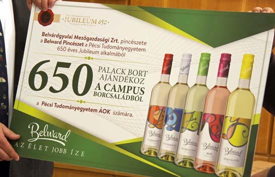 22 650 palack bort ajándékozott karunknak a Belvárdgyulai Mezõgazdasági Zrt. A Belvárdgyulai Mezõgazdasági Zrt.