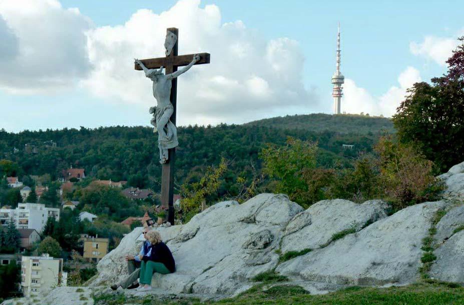 Húsvét, örök legenda, drága zálog, Hadd ringatózzam a tavasz-zenén, Öröm: neked ma ablakom kitárom, Öreg Fausztod rád vár, jer, remény!