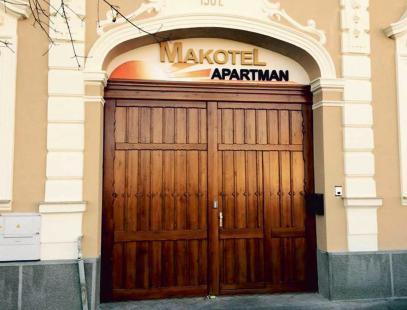 Bicycle rental is also available in the Makotel Apartment House. A Hagyma kum Gyógyfürdő főbejáratától kb. 20 méterre található a Makovecz Apartman. A szálláshely Dobogókővel össze van kötve.