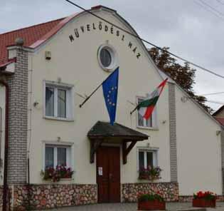 általában a II. világháború után épült épületek jelentik.