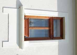 díszes vakolati architektúráját is.