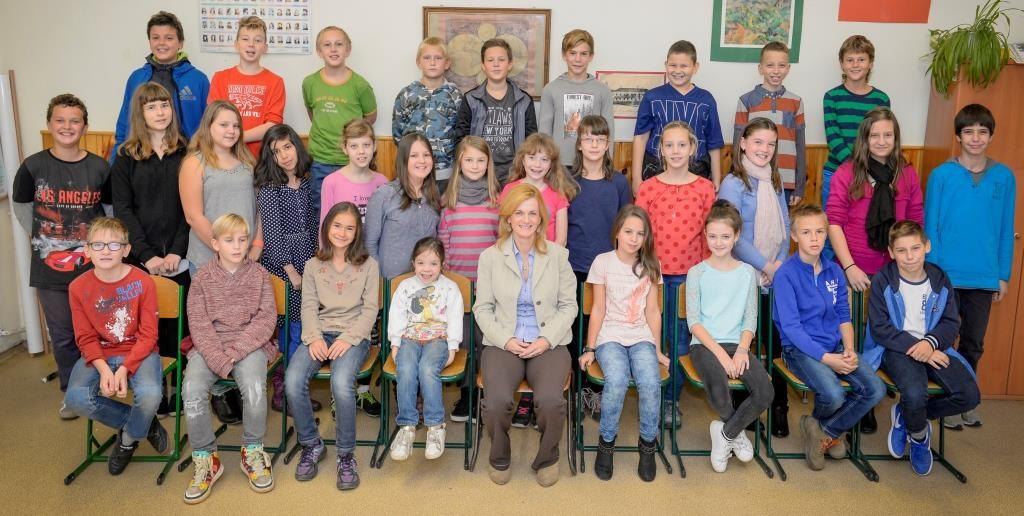 116. szám 2016. november 11 FELSŐSÖK LETTÜNK AZ 5.