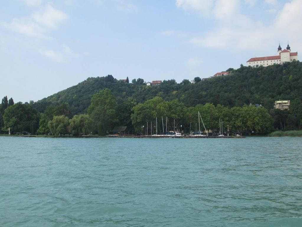 NATURA 2000 HATÁSBECSLÉSI DOKUMENTÁCIÓ a Tihany vízpart-rehabilitációs tanulmányterv (VpRT) módosítását megalapozó tervről, az alábbi területek kapcsán: Sajkodi strand Citromos-kert - Sajkodi sor -
