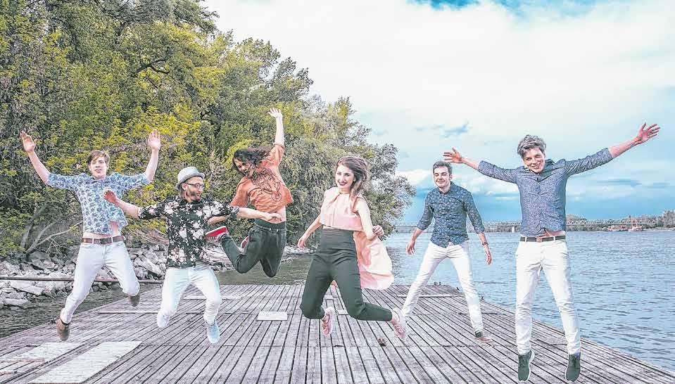 12 MOZAIK MOZAIK 13 Szívből zenélt a Margaret Island Deák Bill Gyula: fontos, hogy hitet adjak azoknak, akik nem hisznek magukban A blues magyar királya kőbányai A Margaret Island 2013 őszén alakult,