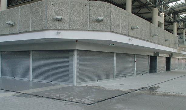 Both types provide the possibility for aesthetic and practical shut-down. Shutters with circular perforation are suitable for shut-down at e.g.