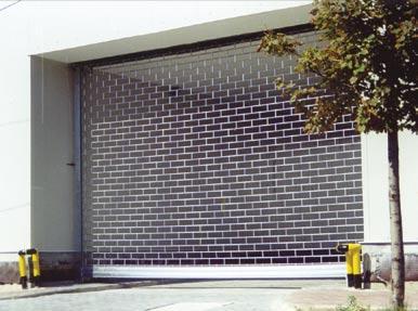 A 14x1,2 mm-es acélcsőből gyártott típusnál a vízszintes osz-tásközök szintén tetszés szerint variálhatóak, de a függőleges 60, 100 mm-es osztás állandó marad.