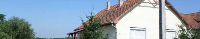 Nem javasolt az utca felé garázskapuval fordulni, ha megoldható célszerűbb inkább a garázsokba oldalról, a telken belül behajtani.