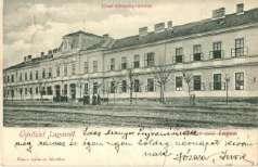 Konop, Conop; u tcakép / street